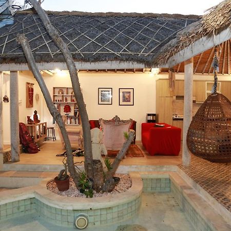 Villa Sentosa, Cheerful 3-Bedroom Villa With Pool Gili Trawangan Buitenkant foto