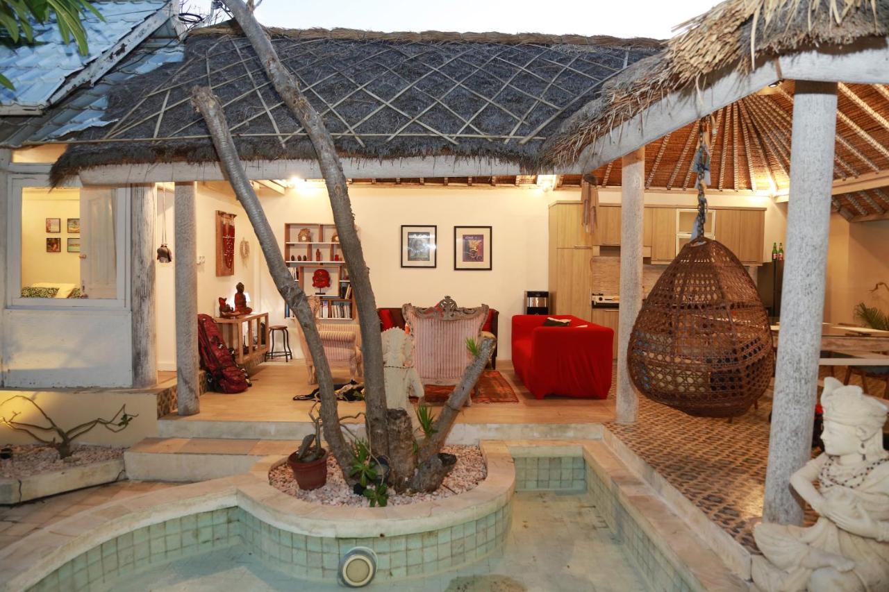 Villa Sentosa, Cheerful 3-Bedroom Villa With Pool Gili Trawangan Buitenkant foto