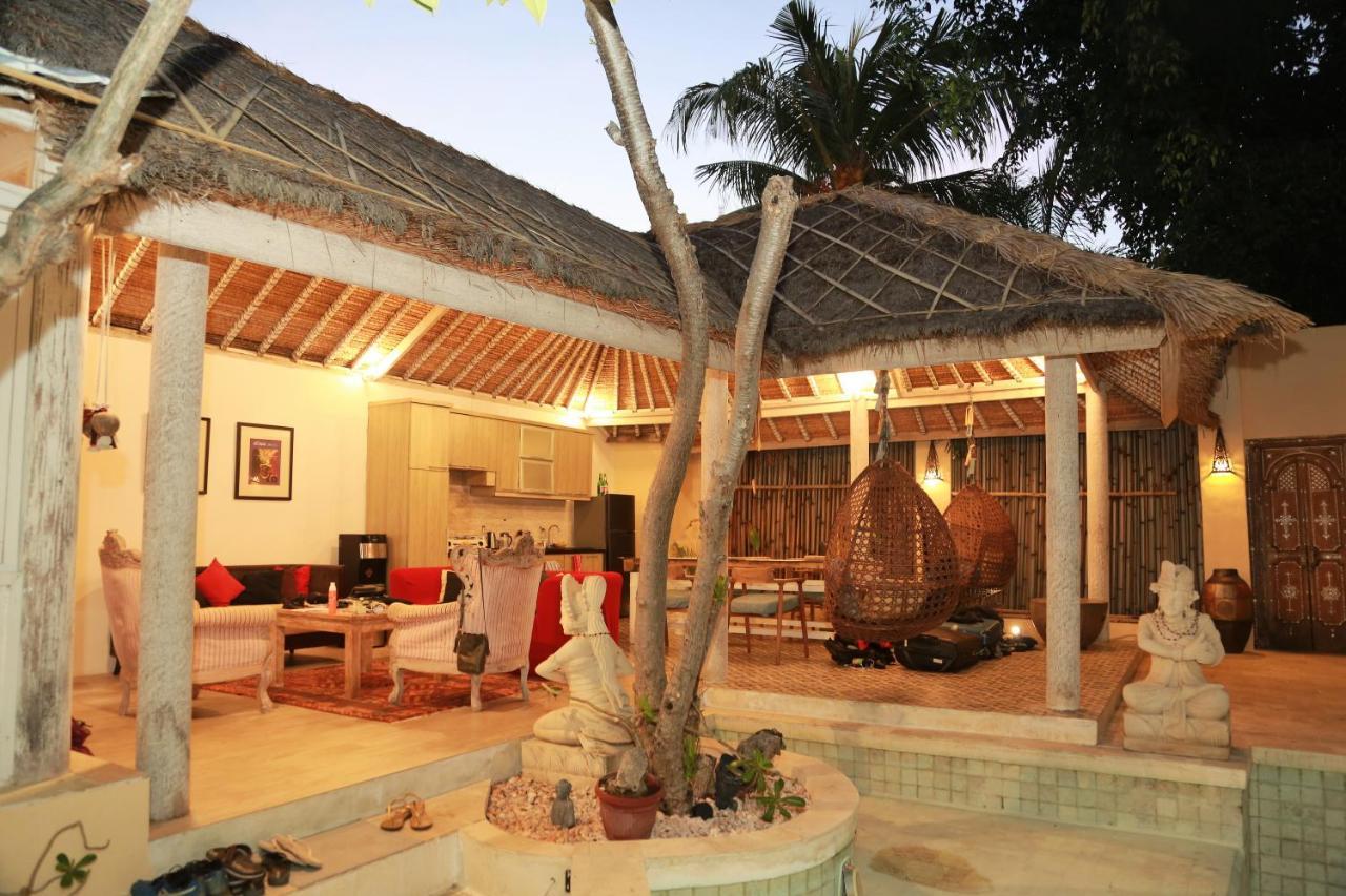 Villa Sentosa, Cheerful 3-Bedroom Villa With Pool Gili Trawangan Buitenkant foto