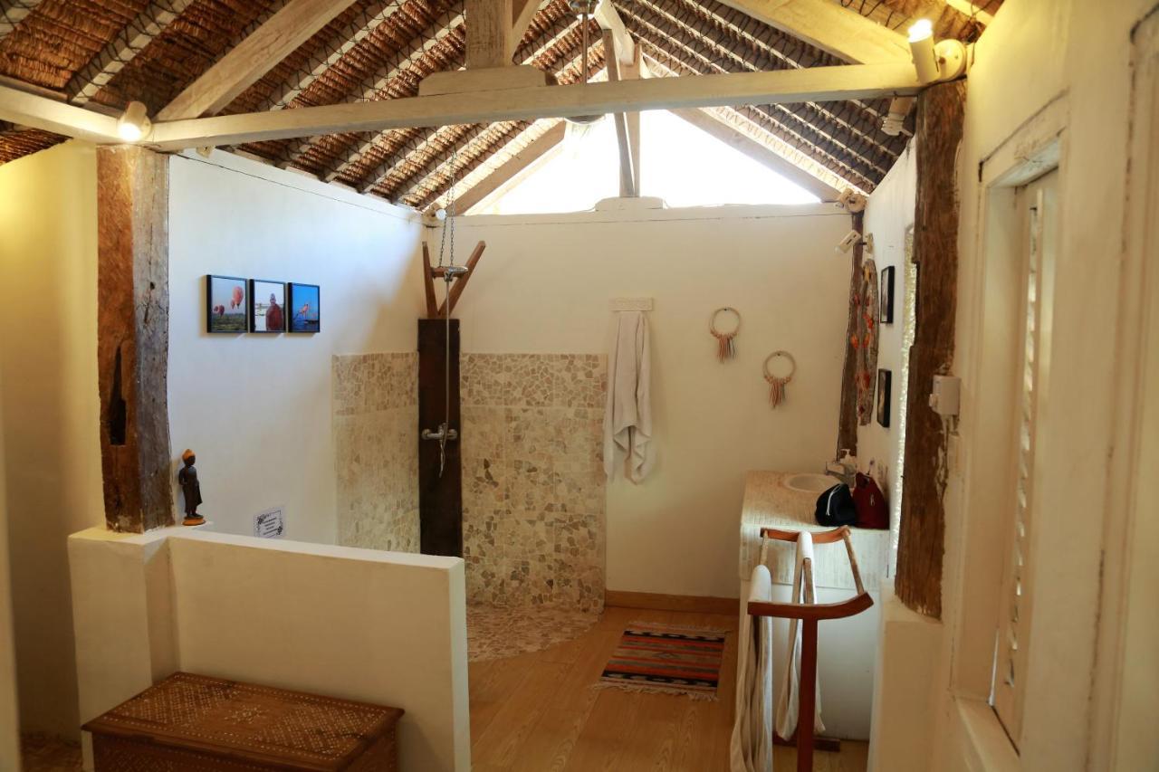 Villa Sentosa, Cheerful 3-Bedroom Villa With Pool Gili Trawangan Buitenkant foto