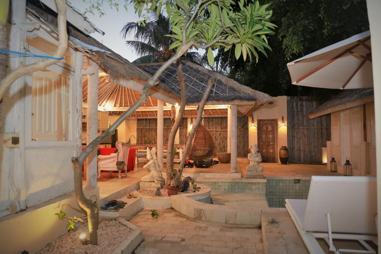 Villa Sentosa, Cheerful 3-Bedroom Villa With Pool Gili Trawangan Buitenkant foto