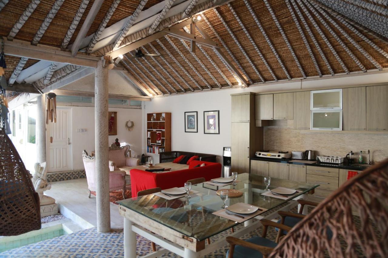 Villa Sentosa, Cheerful 3-Bedroom Villa With Pool Gili Trawangan Buitenkant foto