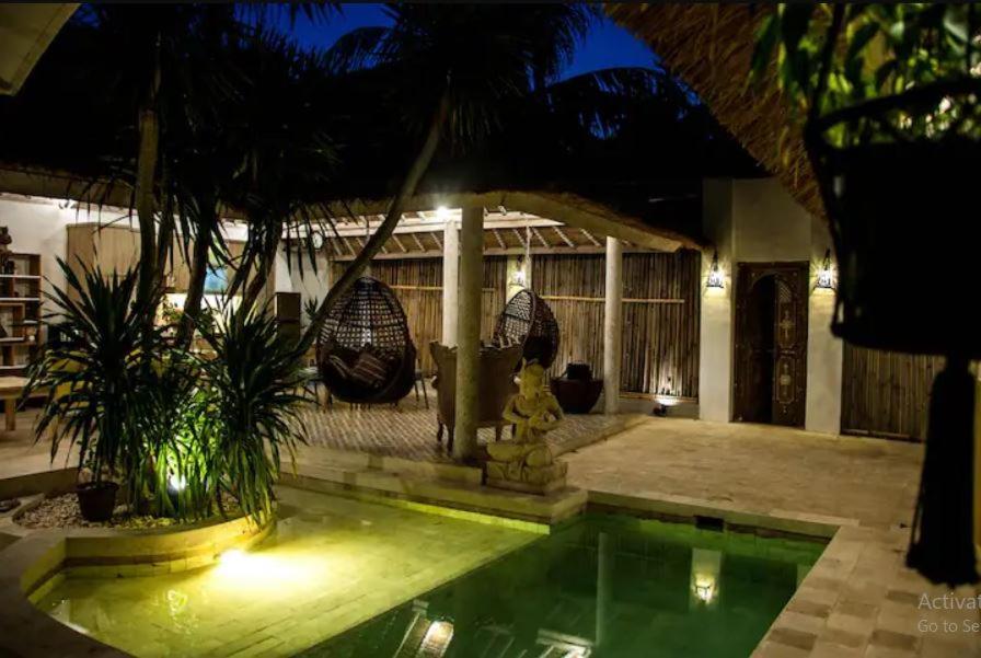 Villa Sentosa, Cheerful 3-Bedroom Villa With Pool Gili Trawangan Buitenkant foto